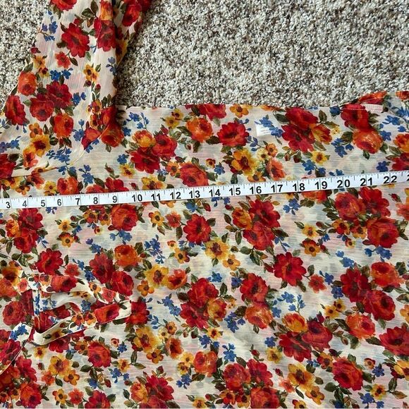 Alice Blue Women’s Floral Lightweight Tunic Blouse Size Medium - Picture 9 of 11